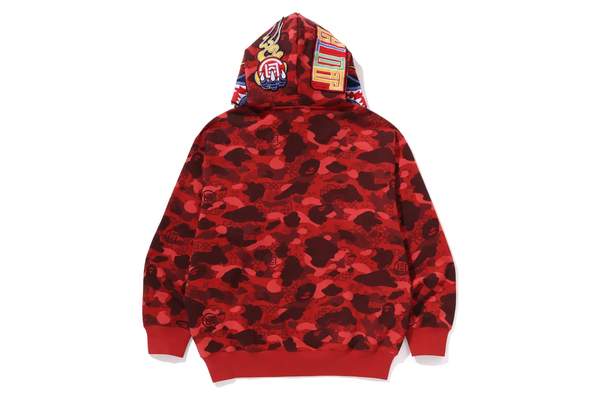 中国の伝統的モチーフ 　A BATHING APE®︎ × CLOT【ストリートファッション・コラボアパレル】