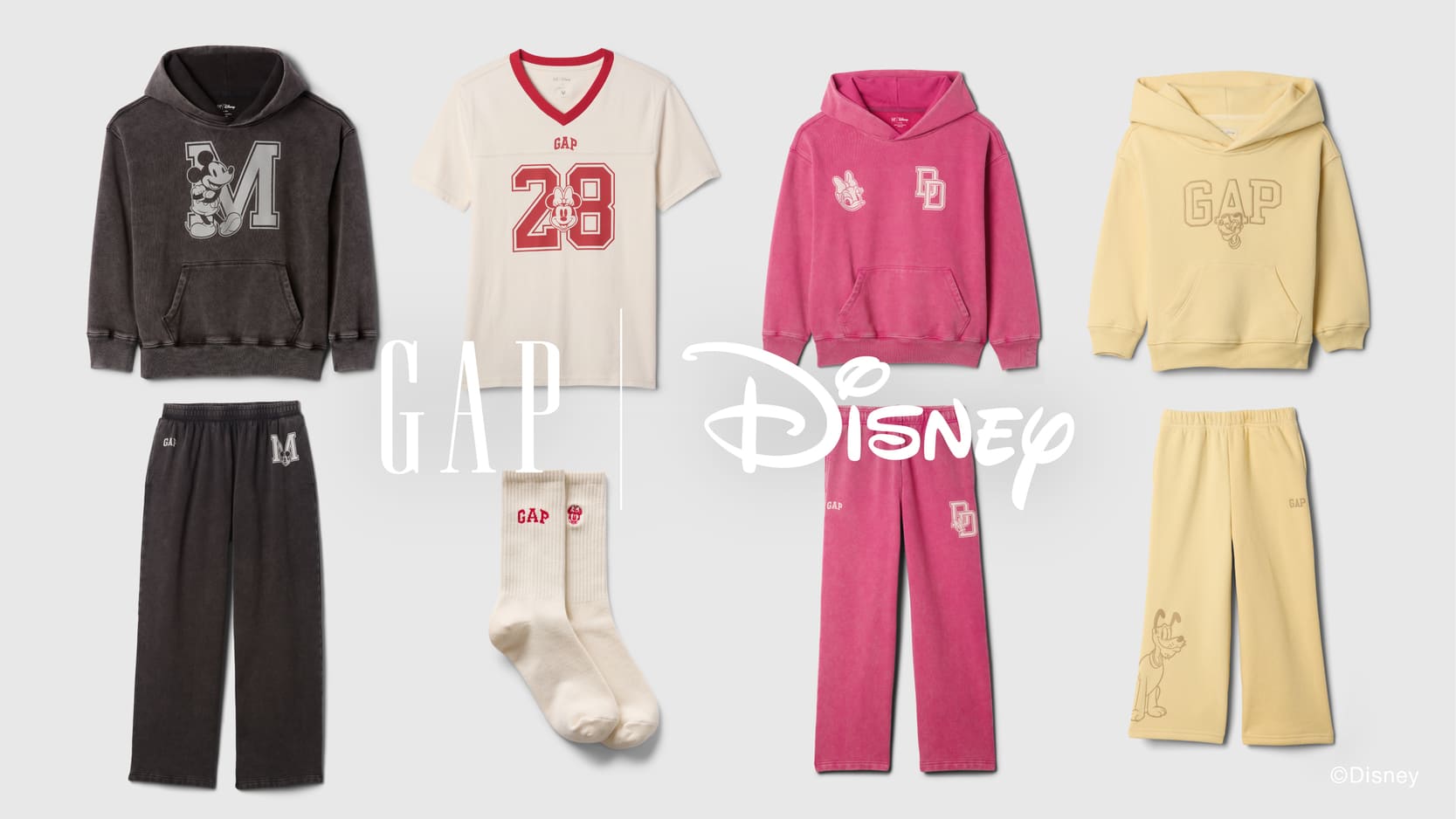 ベビー・大人「Gap×Disney」全97点　12月11日～（価格帯 1,990円～13,900円）